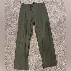 Size 6 Beautiful Theory ankle pants!